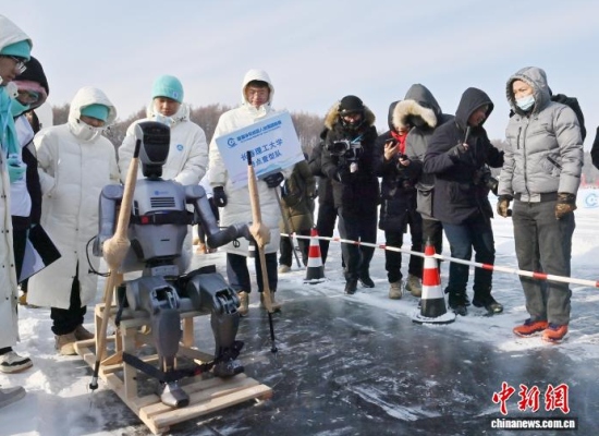 1��10�գ������L(zh��ng)����һ�C(j��)�����ڻ����������� �z